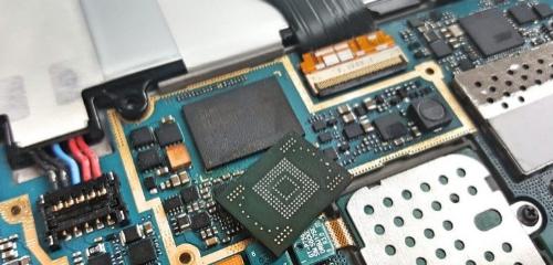 Ремонт флэш-памяти на планшетах Samsung